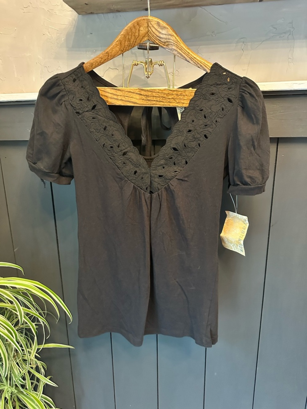 New Black Puff Sleeve V Neck Cut Out Tie-Back Women's‎ Cotton Top size M